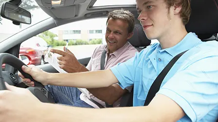 teen driver with instruction